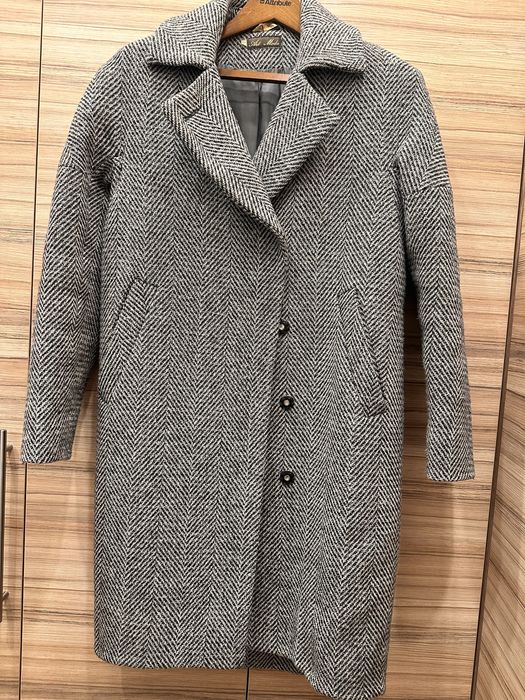 Женское осеннее пальто