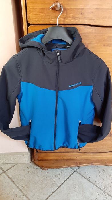 Geaca softshell mărimea.164