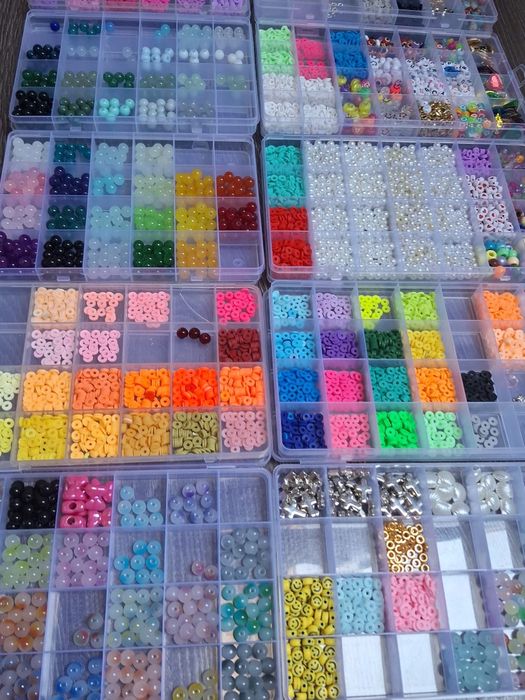 Materiale confectionat bratari