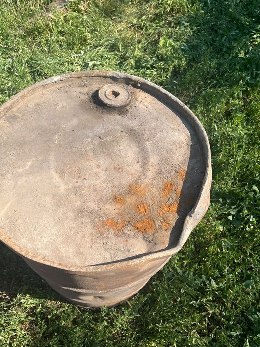 Продам бочки три штуки