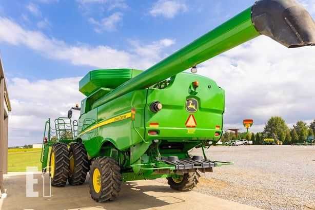Комбайн John Deere S670