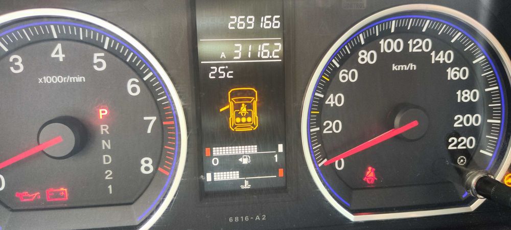 Продавам Honda Cr-v