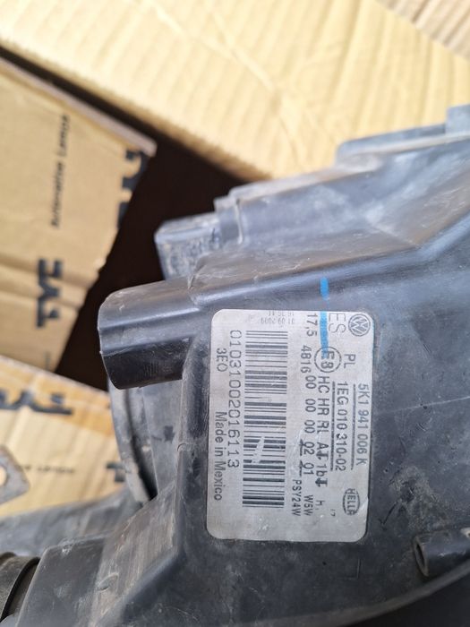 Faruri golf 6 originale golf stare foarte bună complet cu becuri  pren