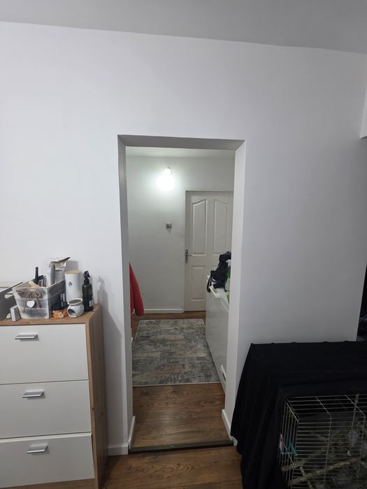 Vand apartament 3 camere decomandat