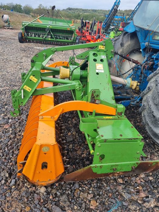 Grapa rotativa Amazone KE 303