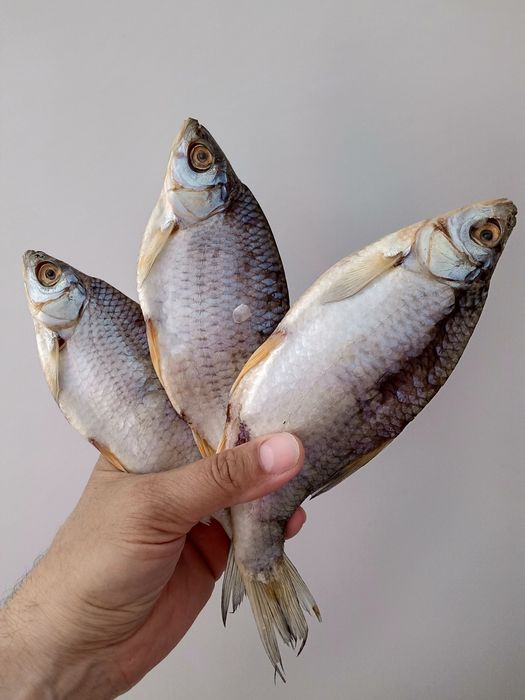 Вяленая рыба плотва