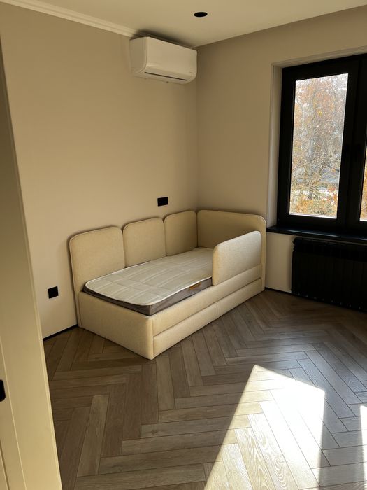 Продается 4х комнатная квартира Юнусабад Ц4