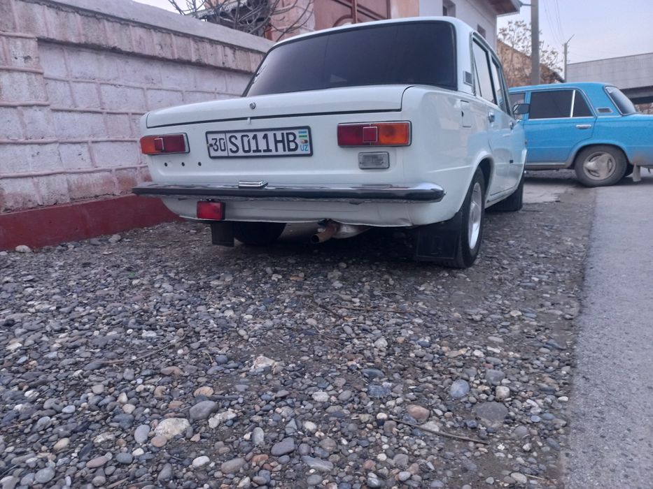 Сотилади ок ранги краскаси бита крилода бор колган жийга жавоб