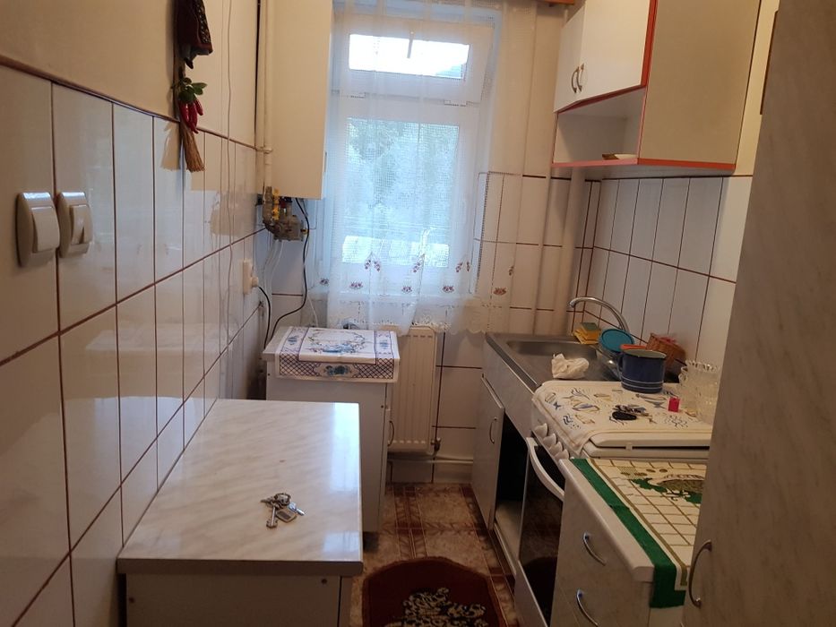 Inchiriez apartament Marceni