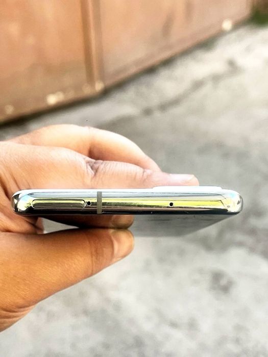 Samsung Galaxy A82 5G