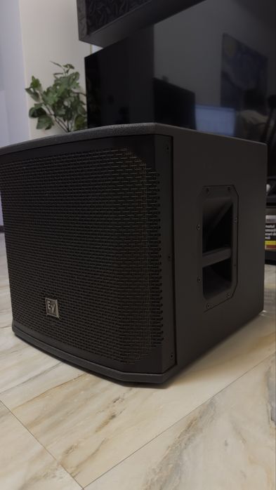 Subwoofer Electro Voice ELX200-12SP + Husa protectie EV
