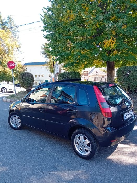 FORD Fiesta 2002 — imagine 3