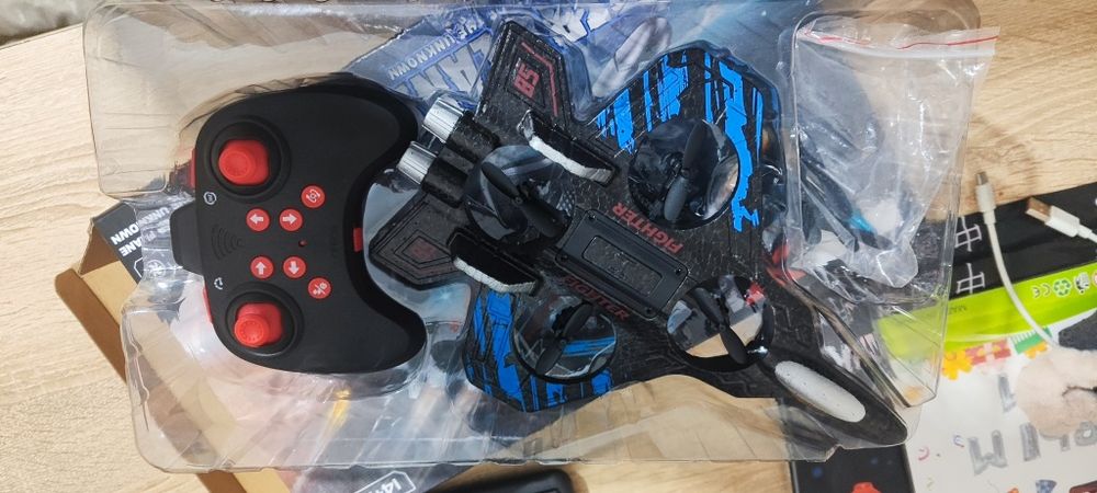 Дрон истребитель