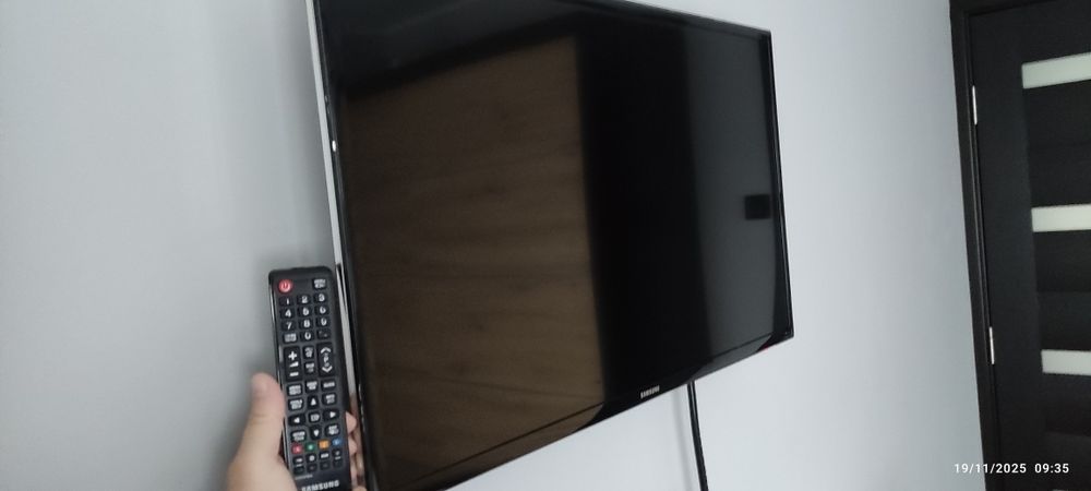 Tv Samsung 82 cm