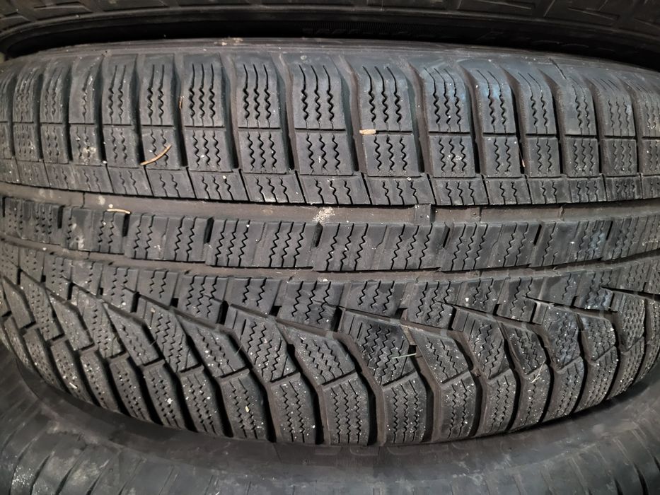 Roti echipate iarna - Audi A4 B9 - 225/50/R17 - Hankook DOT3521