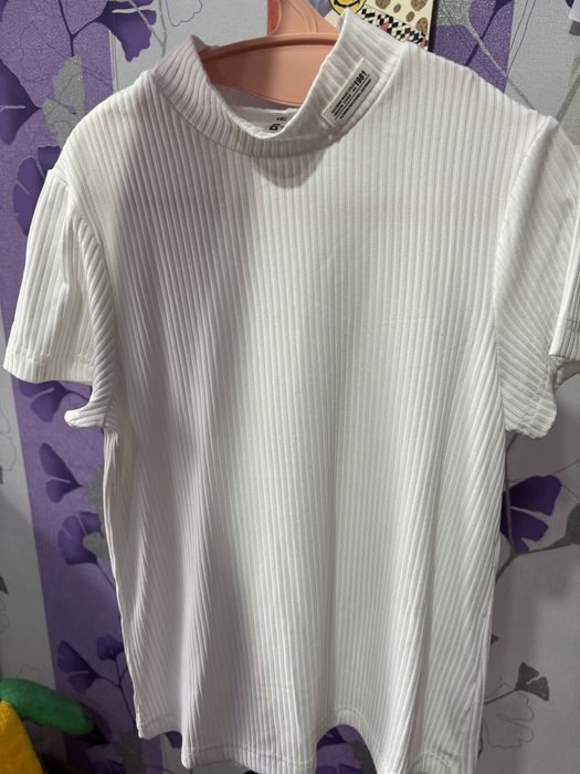 Школа! Одежда на девочку в отличном состоянии