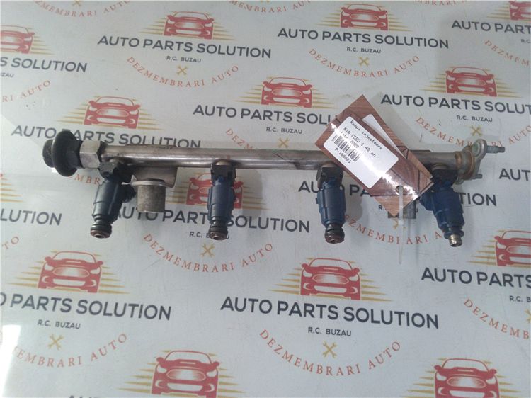 Injectoare ( 4 buc ) kia ceed 1.4b an fabr.2009