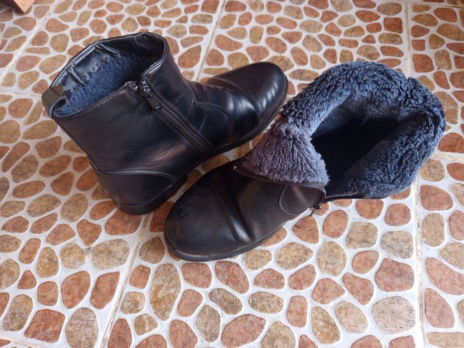Чёрные ботинки мужские .