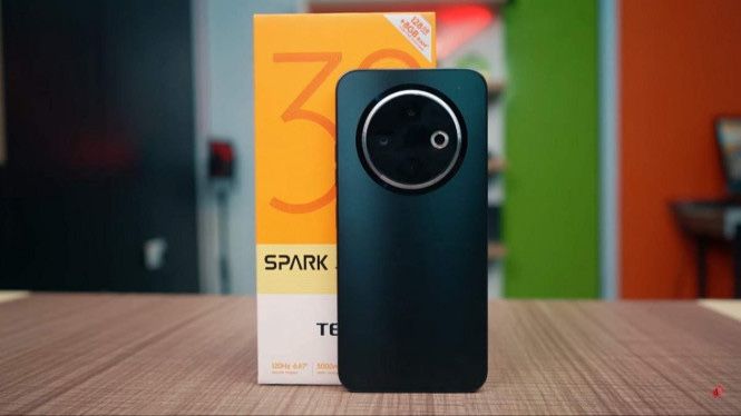 YENGI ! Tecno Spark 30C (4+4/128Gb) | Dostavka !