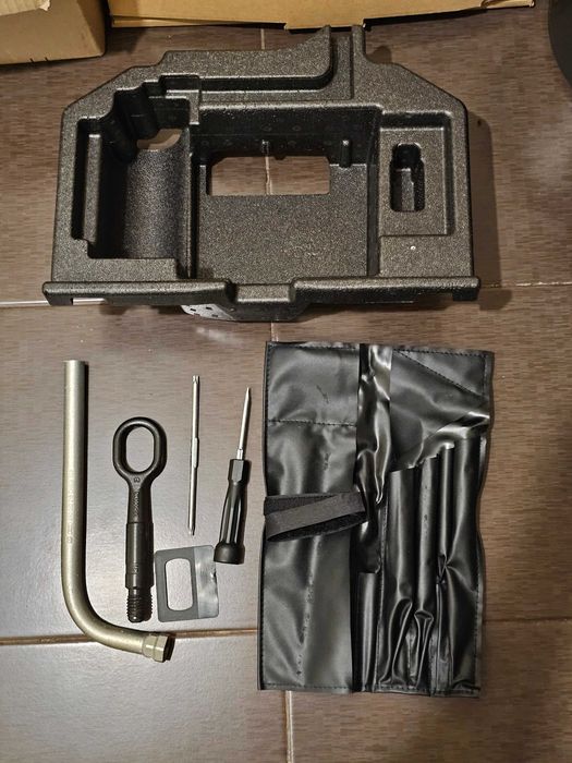 Suport tava kit de pana Audi A4 B9 (2015-2023) - 8W0012169