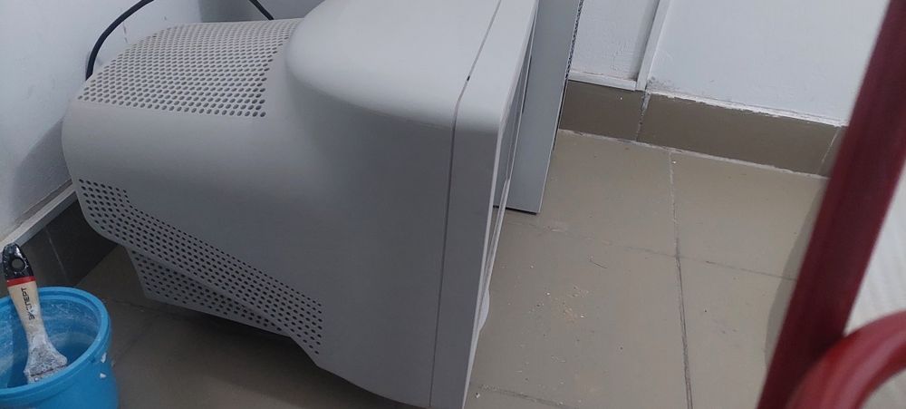 «Ретро ЭЛТ монитор Samsung SyncMaster 793DF 17" (85 Гц, плоский экран)