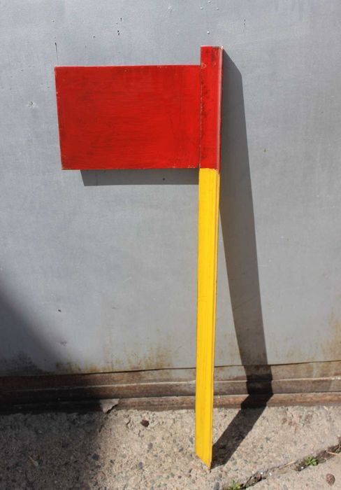 Флажки металлические из уголка