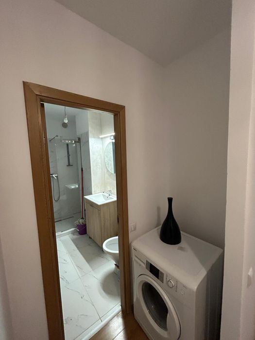 Vand ap 3 camere Iancului Strdal