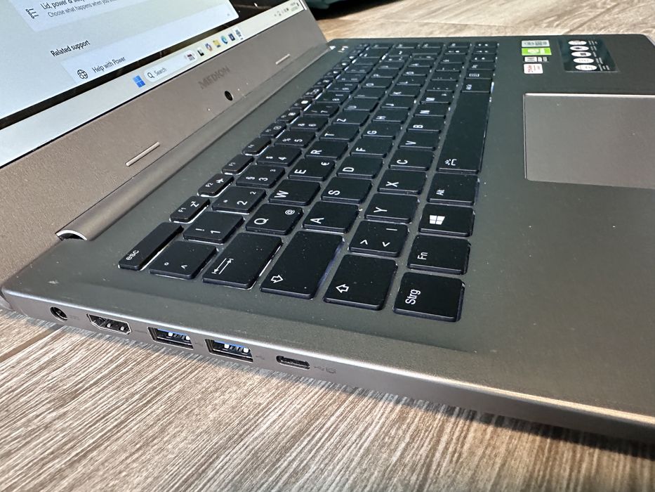 Laptop Intel Core i5 10210u - video Nvidia MX250 2GB DDR5 - SSD500GB