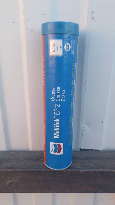 Продам смазочные патроны фирмы Шеврон