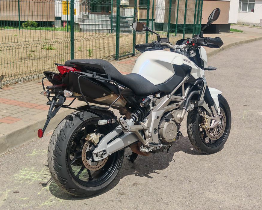 Aprilia Shiver 750
