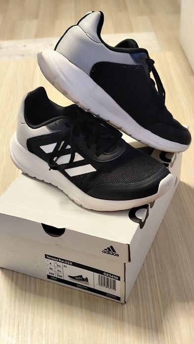 Adidași Adidas 36