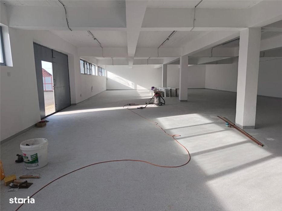 Spatiu Industrial 400 mp Curte Privata Zona Industriala Mureseni Acces