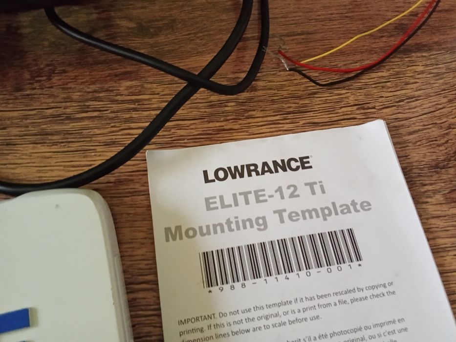 Сонар Lowrance Elit TI 12 инча пълен комплект отличен сонар