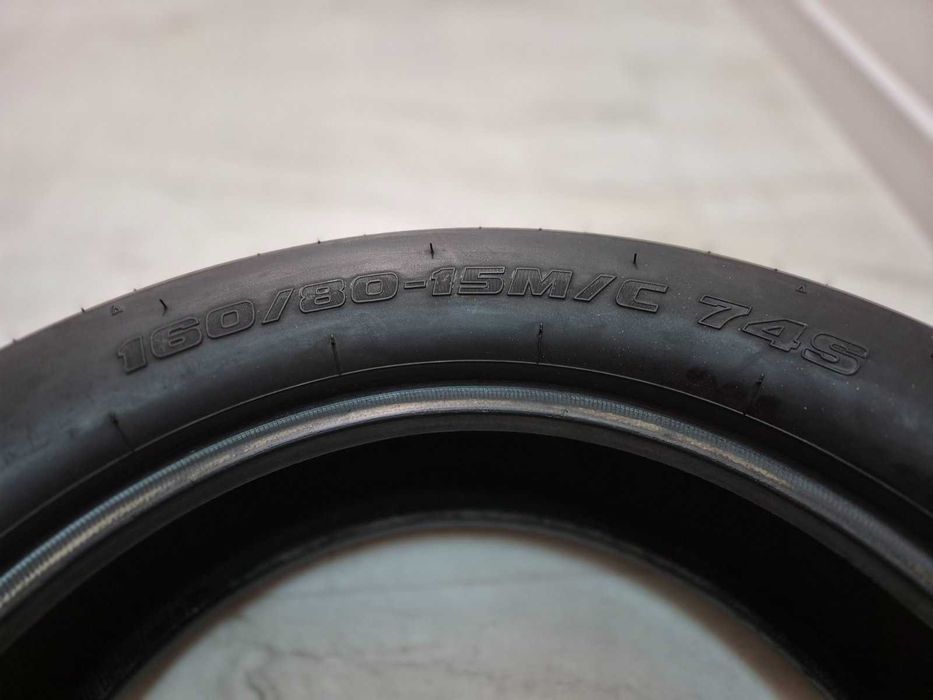 120/90 - 17 M/C 64S   Pirelli Scorpion Trail , 160/80 - 15 Bridgestone Exedra Max