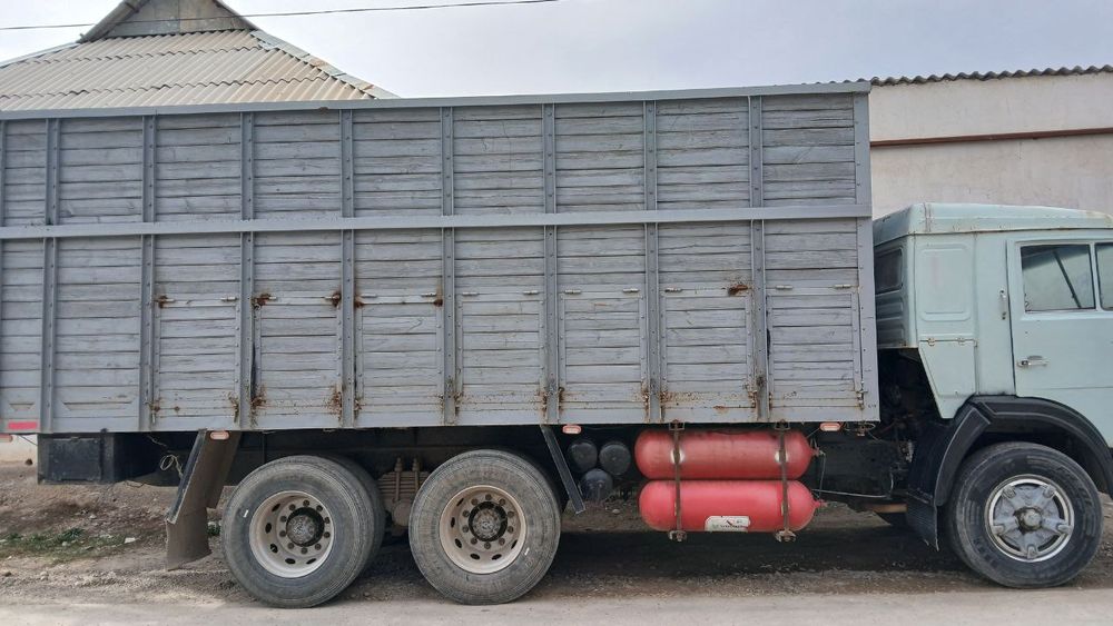 Kamaz sotiladi srochno