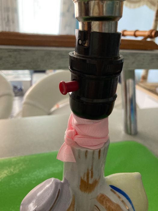 Нощна / настолна  лампа