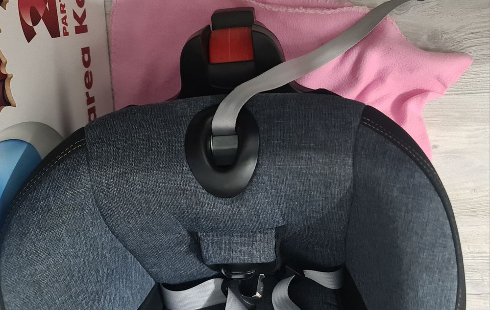 Scaun auto ISOFIX i-Size Britax Romer DUALFIX Blue Marble, 40-105 cm,