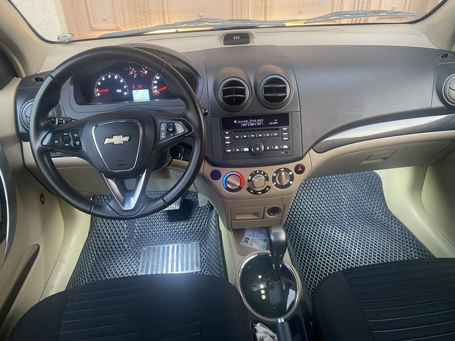 Nexia 3 2017 yil 4 Avtomat Metan gaz yengi petno bor