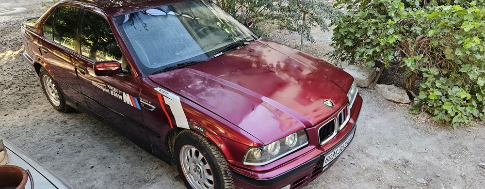 Продаю бмв е36 мотор м43б18