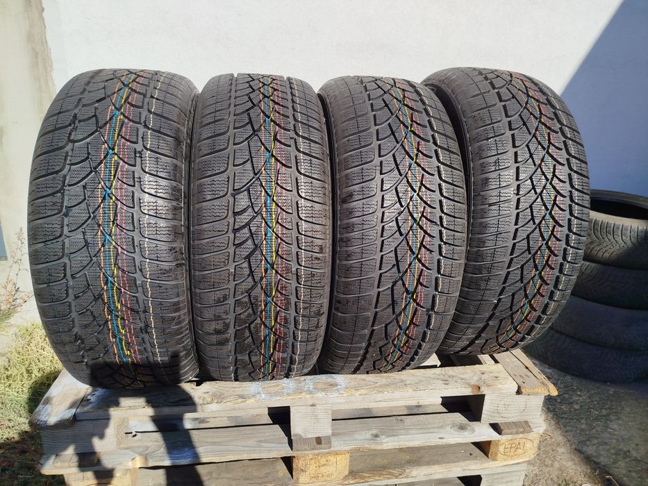 255/45/20 Дънлоп ДОТ 2020 г - Чисто Нови