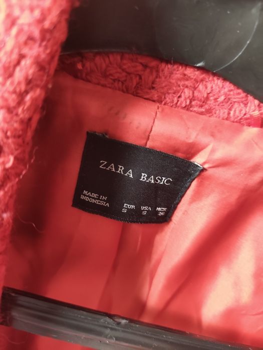Червено палто Zara S