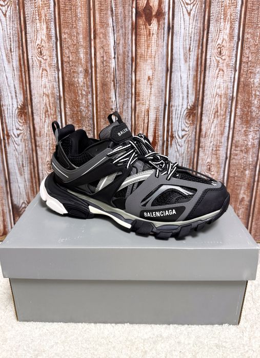 Balenciaga Track Grey Black Galati • OLX.ro