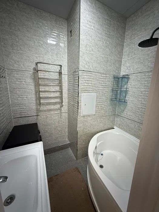 Ассалому Алейкум Продается квартира на Чиланзарский район 2/8/10 70м2