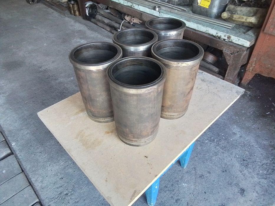 Продаю запчасти на Камаз.