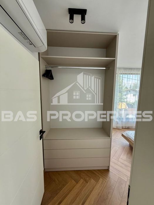 Продава се Тристаен апартамент в София, Витоша - 90 кв.м за 3478 €/кв.м - Снимка #5