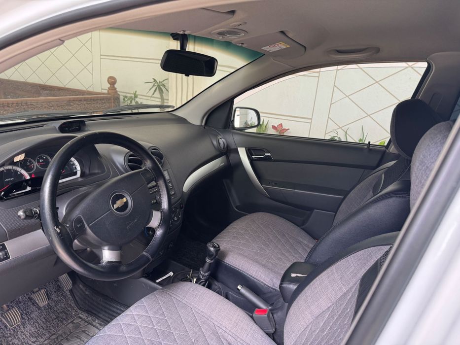 Nexia 3 mexanika yili 2019 probegi 44000