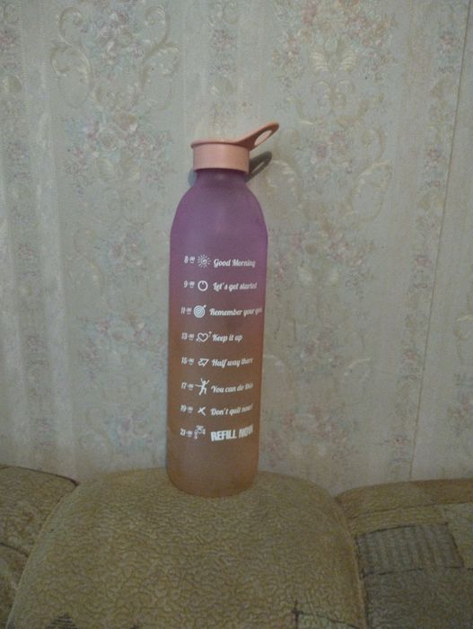 Спортивная бутылка .