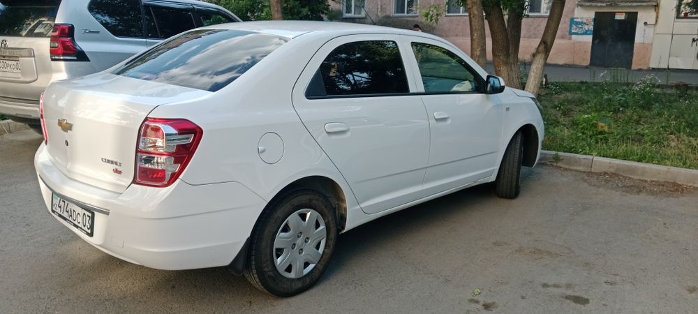 Продам Шевроле кобальт