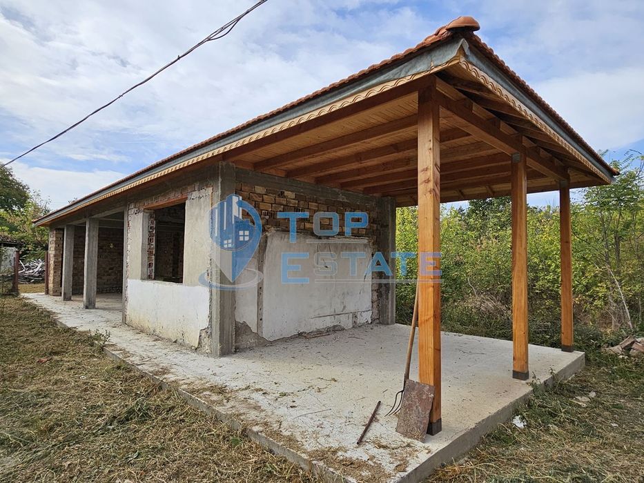 Продава се Къща в с. Хотница, Област Велико Търново - 200 кв.м за 151 €/кв.м - Снимка #1