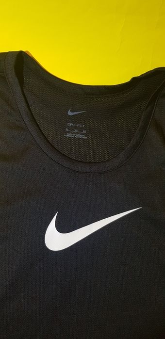 NIke Dri -fit  мъжки спортен потник